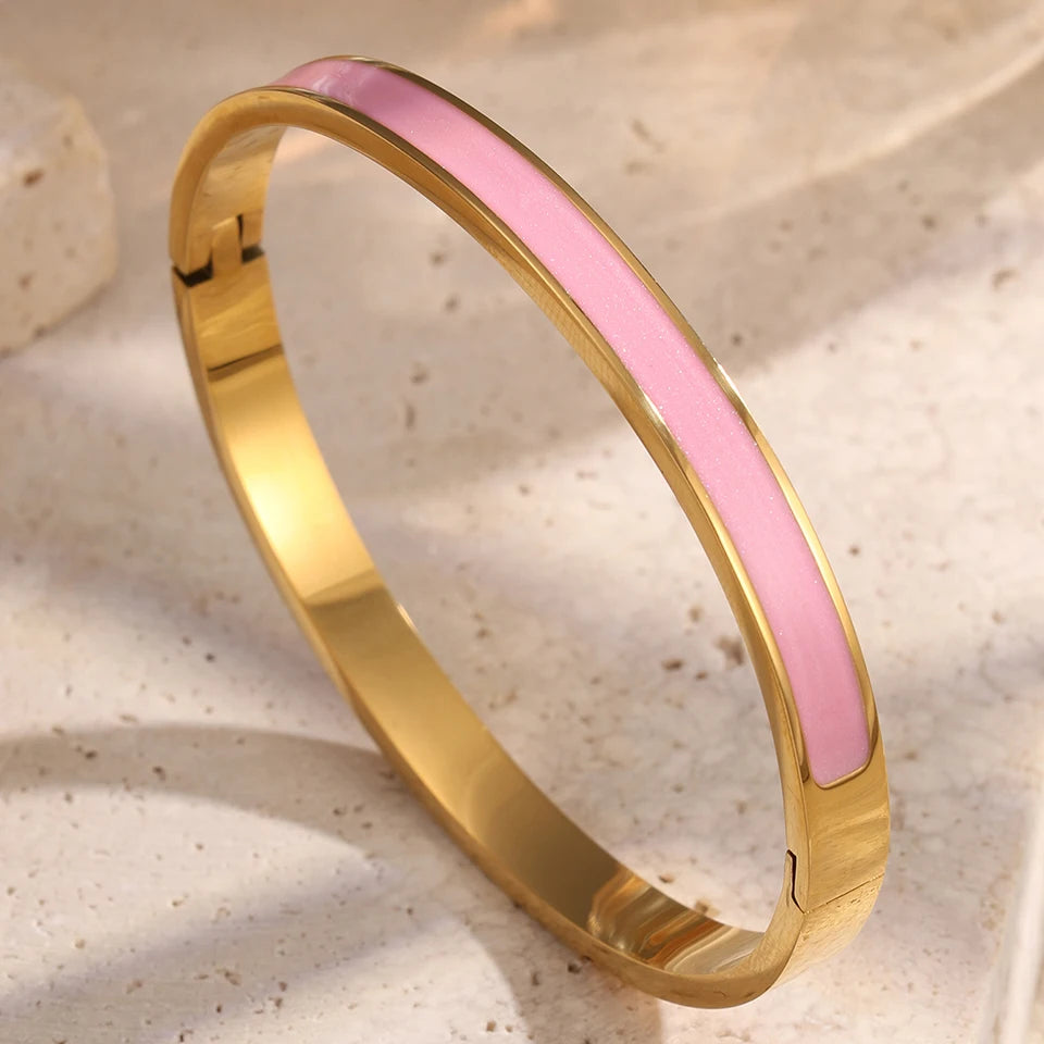 Heart Stainless Steel Bangle🖤