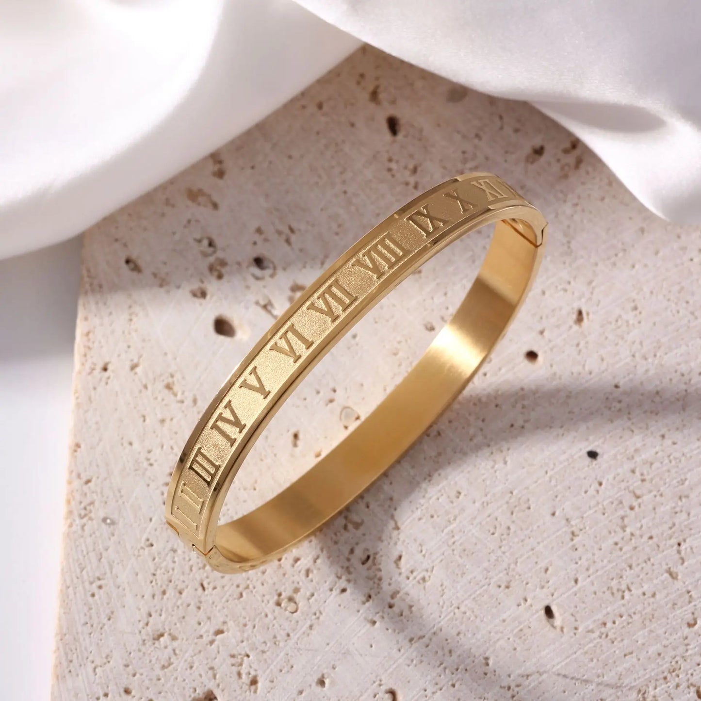 8K Gold Plated Stainless Steel Stackable Bangle Bracelet