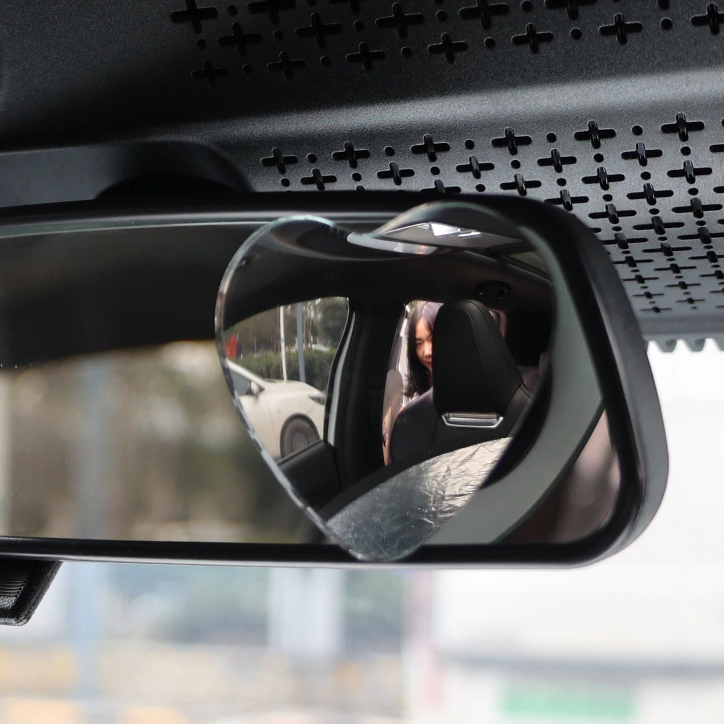 New Adjustable Heart Shaped Blind Spot Mirror